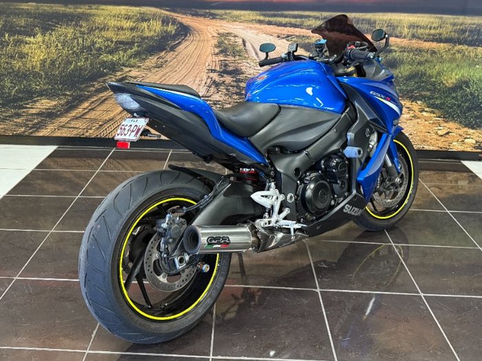 2016 Suzuki GSX-S1000F BLUE