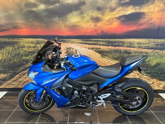 2016 Suzuki GSX-S1000F BLUE