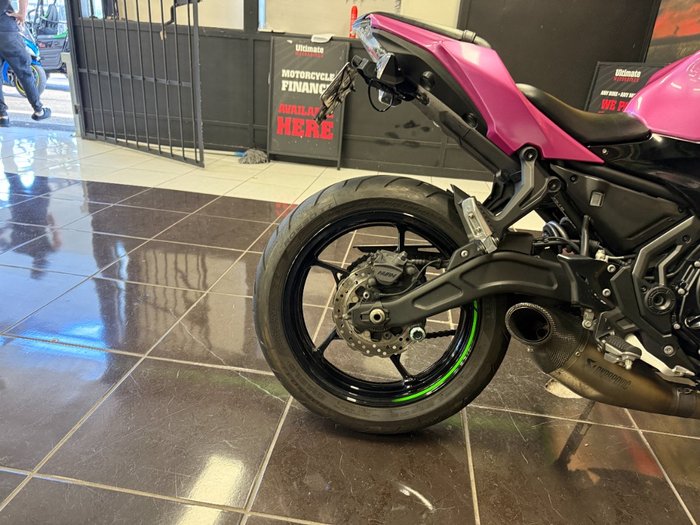 2018 Kawasaki NINJA 650L BLACK/PINK