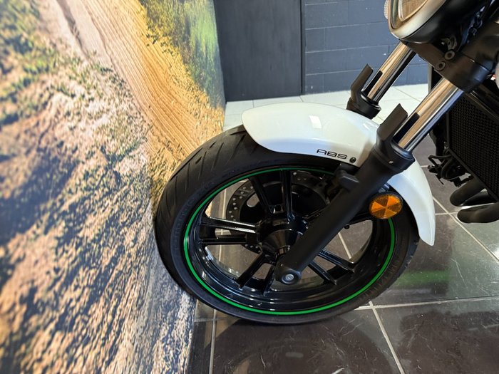 2015 Kawasaki VULCAN S ABS WHITE