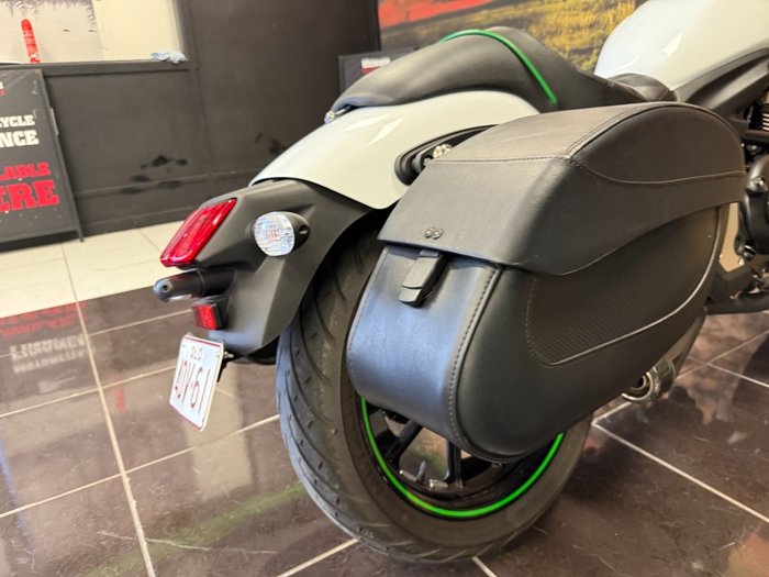 2015 Kawasaki VULCAN S ABS WHITE