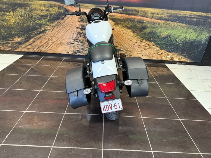 2015 Kawasaki VULCAN S ABS WHITE