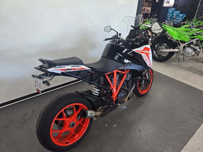 2020 Ktm 1290 SUPER DUKE GT Orange