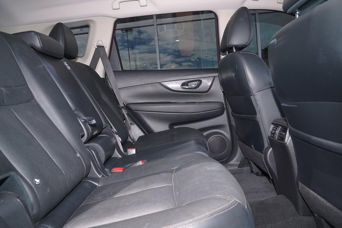 2021 Nissan X-TRAIL ST-L T32 MY21 Ruby Red