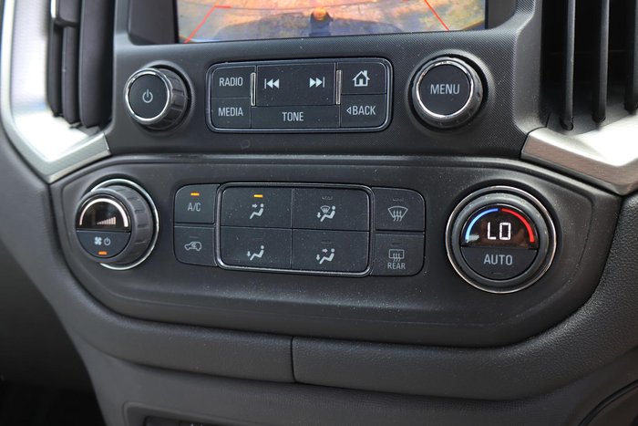 2016 Holden Trailblazer LTZ RG MY17 4X4 Dual Range Summit White