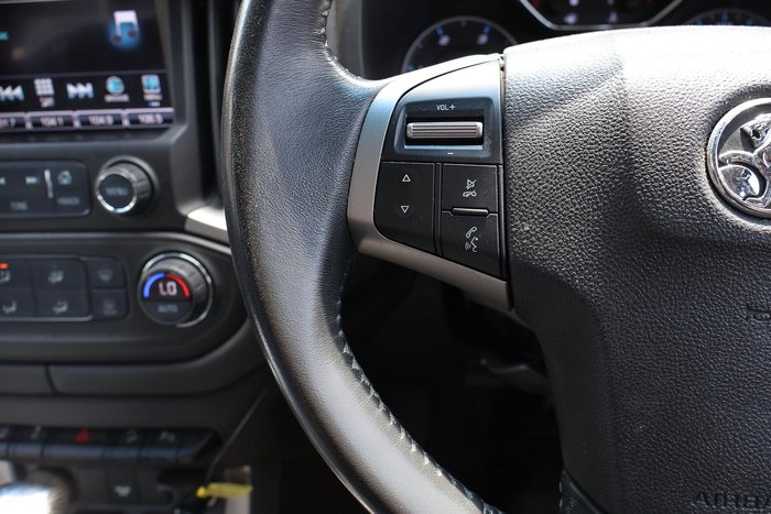 2016 Holden Trailblazer LTZ RG MY17 4X4 Dual Range Summit White
