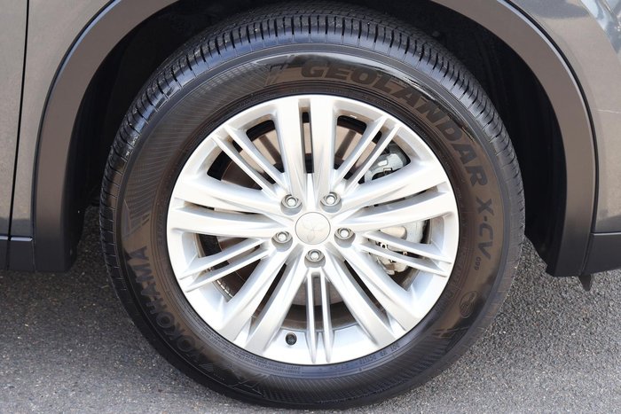 2024 Mitsubishi Outlander ES ZM MY24 Graphite Grey