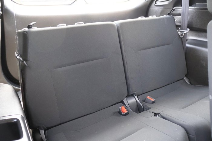 2024 Mitsubishi Outlander ES