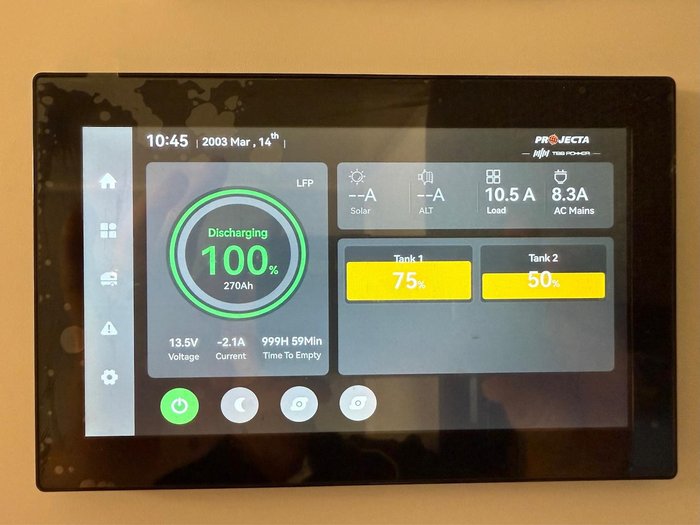 2025 Traveller 15' Destination Track