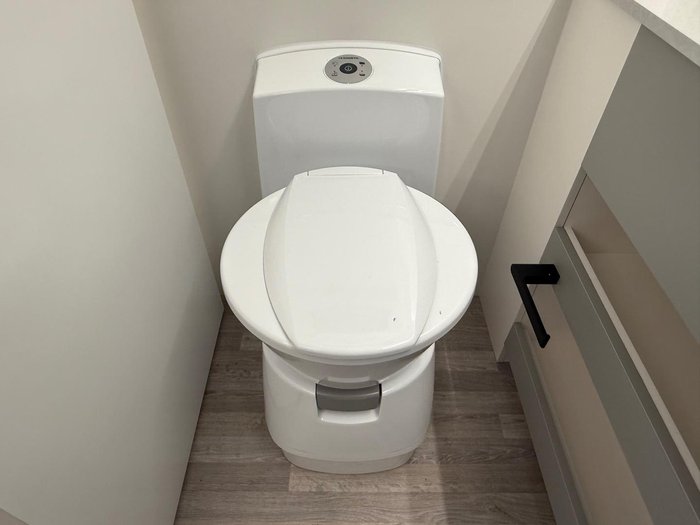 2025 Traveller 15' Destination Track