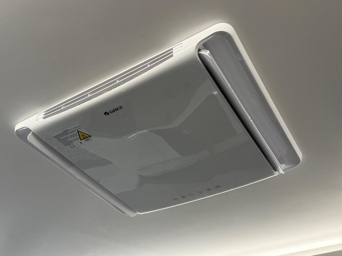 2025 Traveller 15' Destination Track