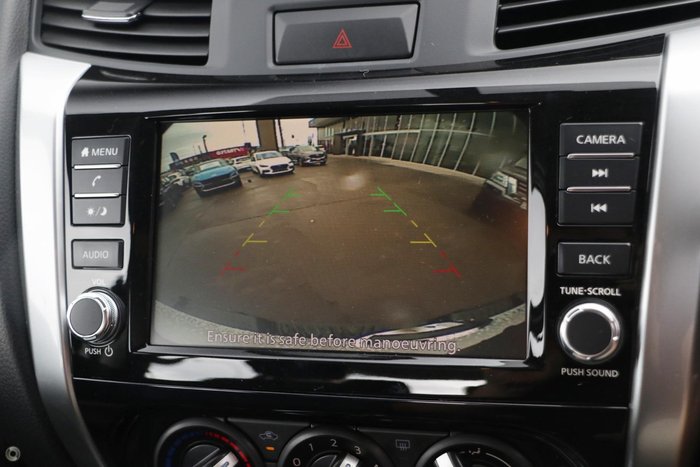 2025 Nissan Navara SL D23 MY25 4x2 Solid White