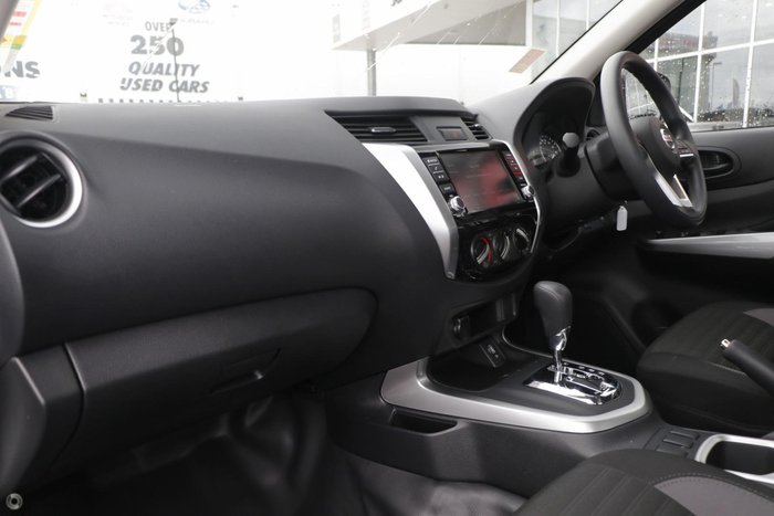 2025 Nissan Navara SL D23 MY25 4x2 Solid White