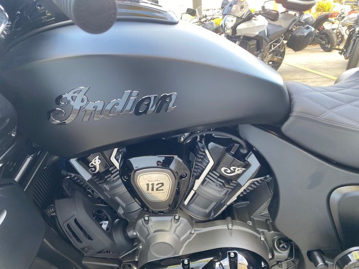 2025 Indian PURSUIT DARK HORSE 112 + RA Black