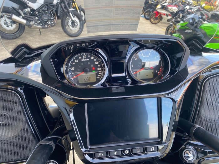 2025 Indian PURSUIT DARK HORSE 112 + RA Black