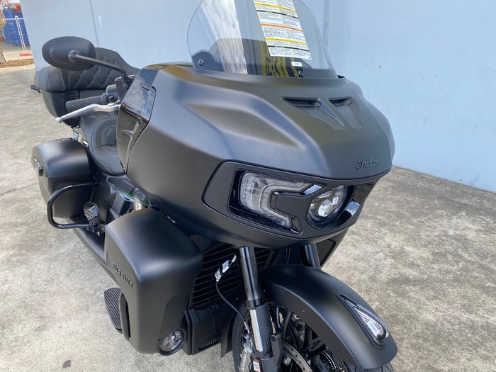 2025 Indian PURSUIT DARK HORSE 112 + RA Black