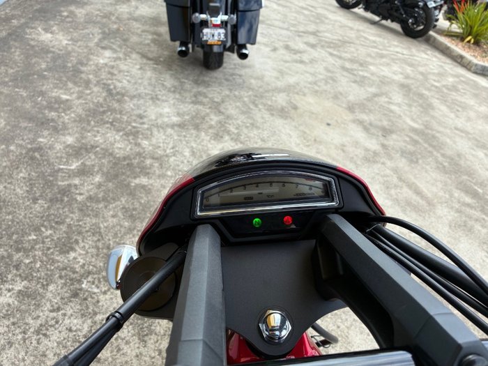 2019 Suzuki VZR 1800 BOULEVARD (M109R) Red