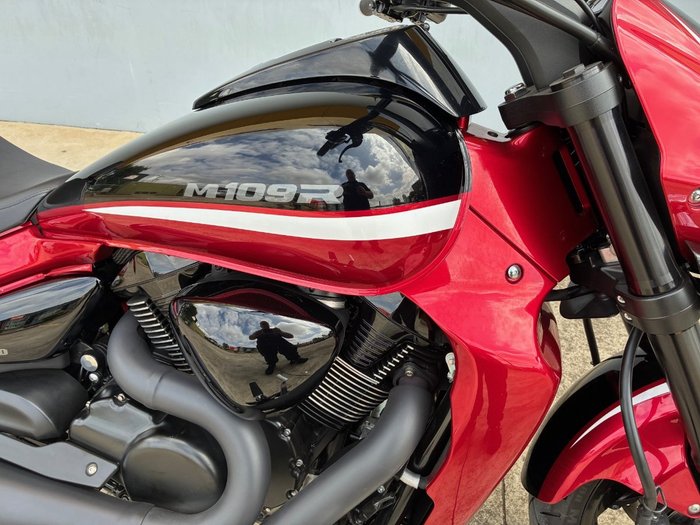 2019 Suzuki VZR 1800 BOULEVARD (M109R) Red