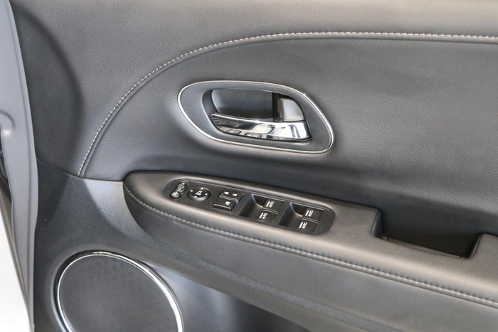 2016 Honda HR-V VTi-L