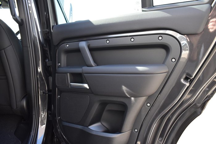 2025 Land Rover Defender 110 D350 X-Dynamic SE L663 MY25.5 AWD Carpathian Grey