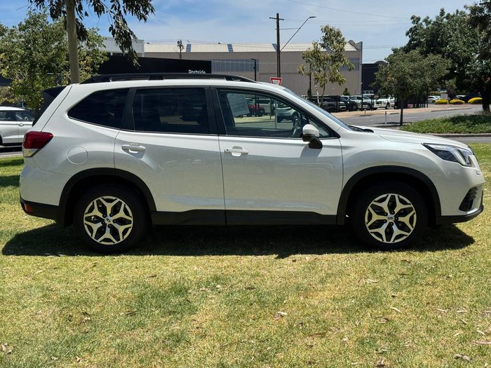 2024 Subaru Forester 2.5i S5 MY24 AWD Crystal White