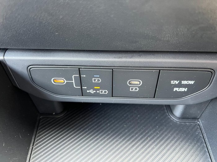 2025 Kia K4 S