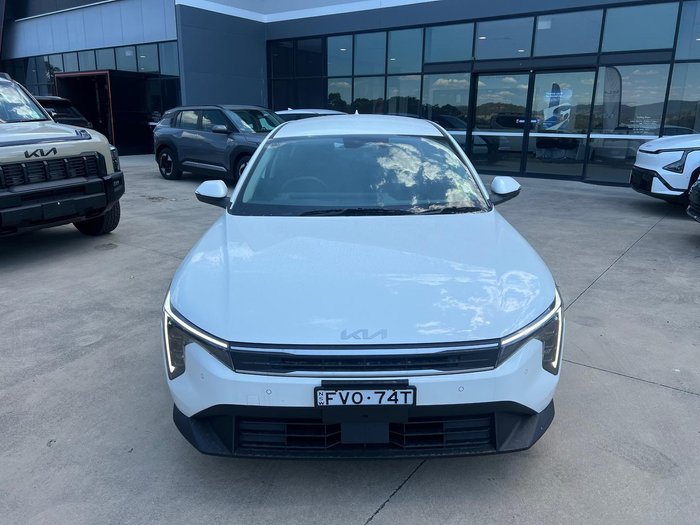 2025 Kia K4 S