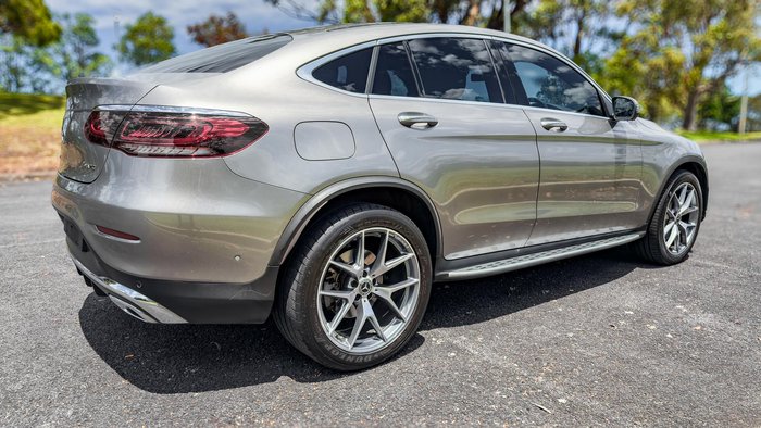 2019 Mercedes-Benz GLC-Class GLC300