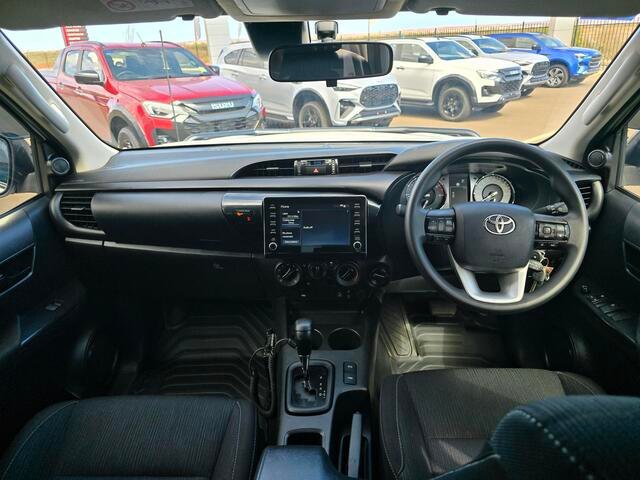 2022 Toyota Hilux 4x4 2.8L DSL D/C/C 6AT SR