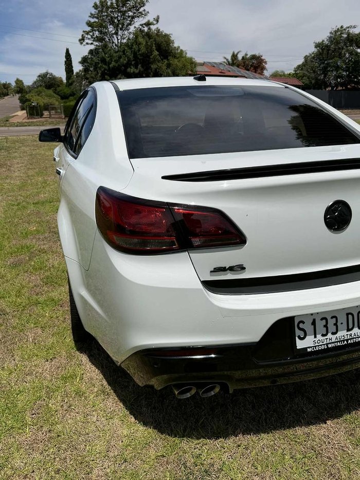 2016 Holden Commodore SV6 Black