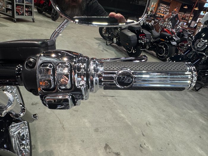 2016 Harley-davidson FXSB SOFTAIL BREAKOUT Black