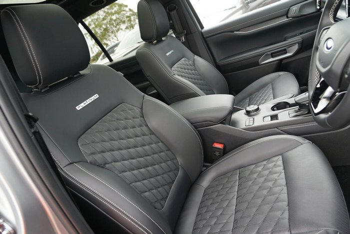 2025 Ford Everest Platinum