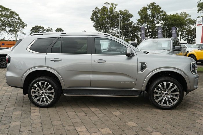 2025 Ford Everest Platinum