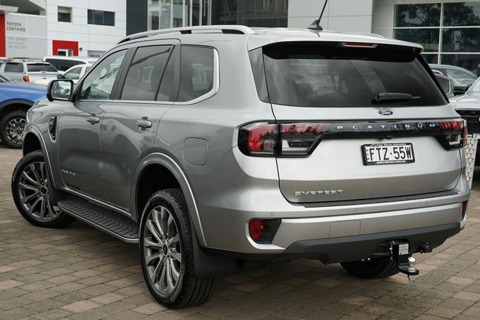 2025 Ford Everest Platinum