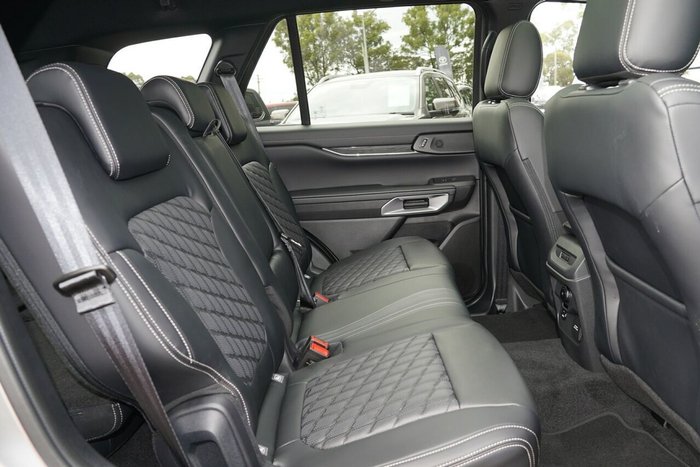 2025 Ford Everest Platinum