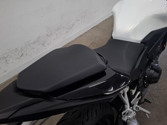 2025 Honda CB500FA (ABS) White