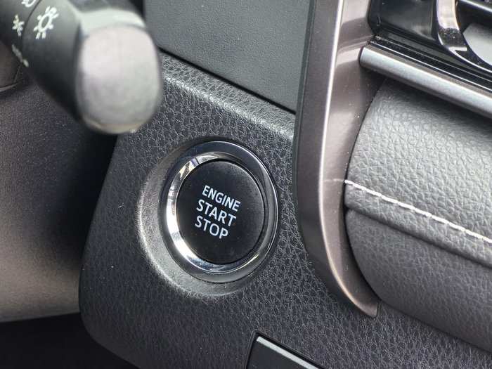 2018 Toyota Camry SX