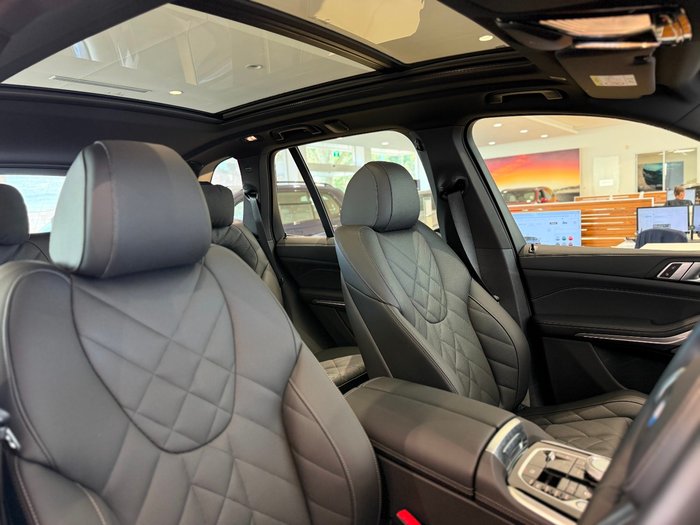 2025 BMW X5 xDrive30d M Sport