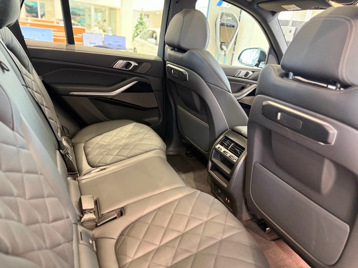 2025 BMW X5 xDrive30d M Sport