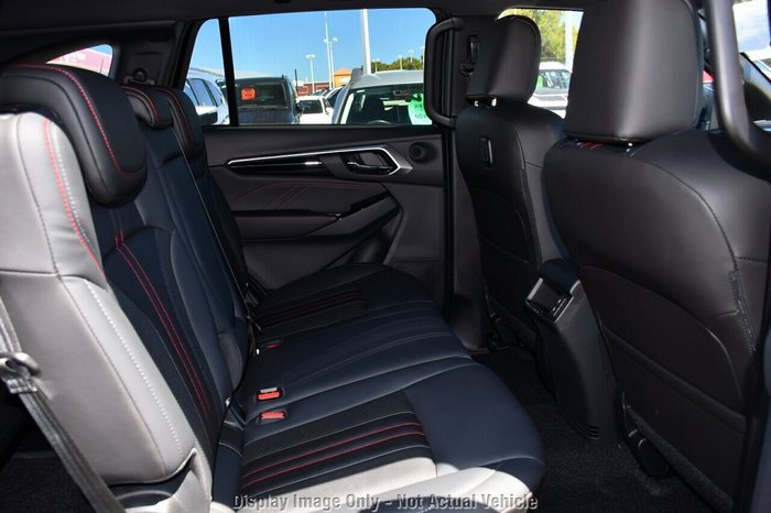 2025 Isuzu MU-X X-TERRAIN