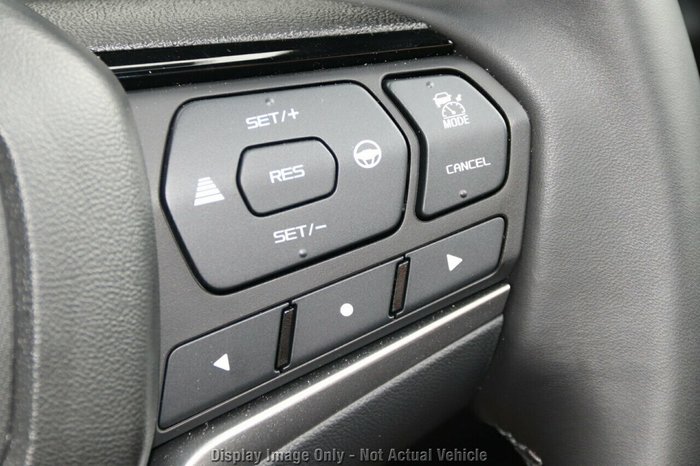 2025 Isuzu MU-X X-TERRAIN