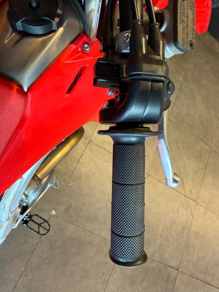 2025 Honda CRF250R CRF Red