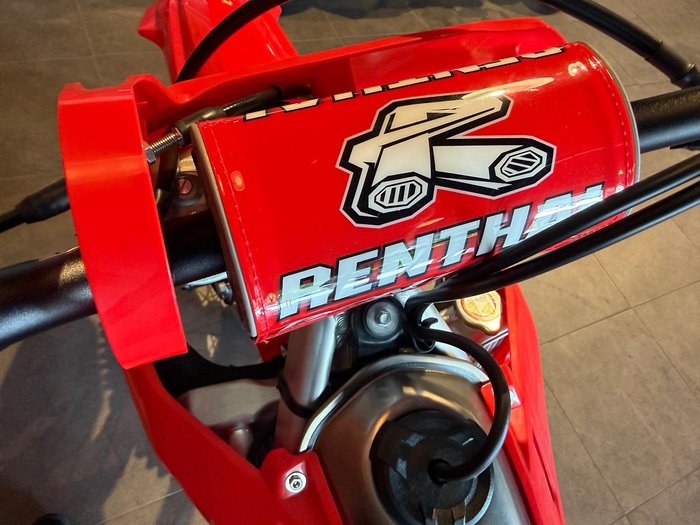 2025 Honda CRF250R CRF Red