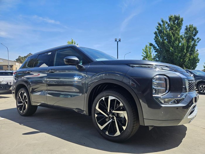 2024 Mitsubishi Outlander