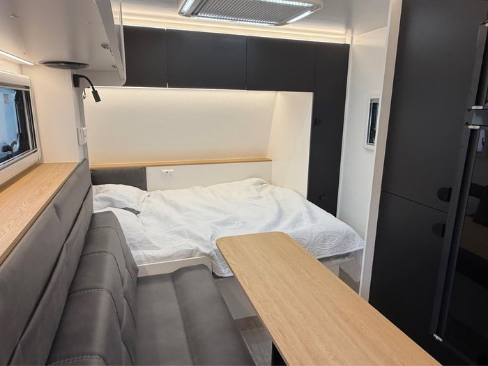 2025 Traveller 13' Destination Track