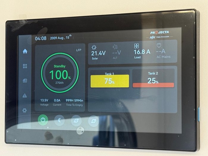 2025 Traveller 13' Destination Track