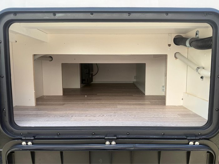 2025 Traveller 13' Destination Track