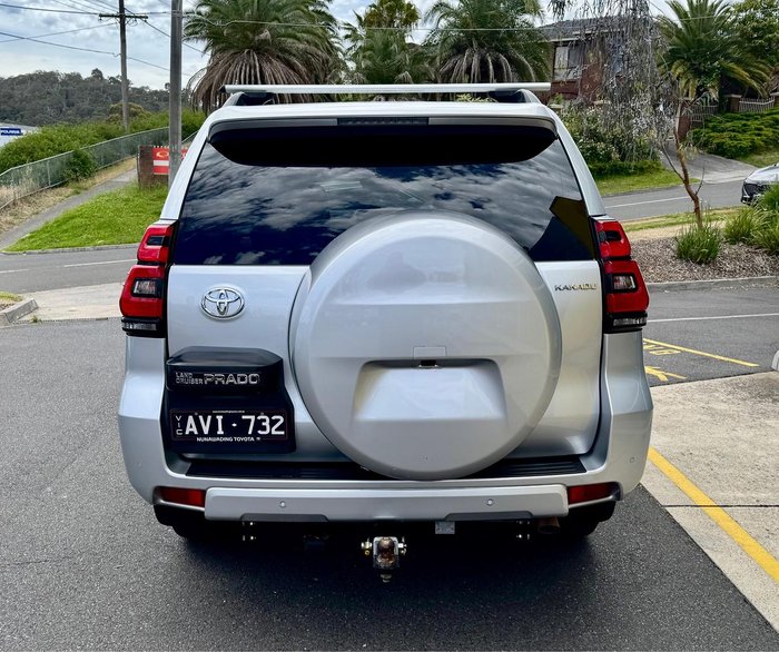 2018 Toyota Landcruiser Prado Kakadu GDJ150R 4X4 Dual Range Silver Pearl