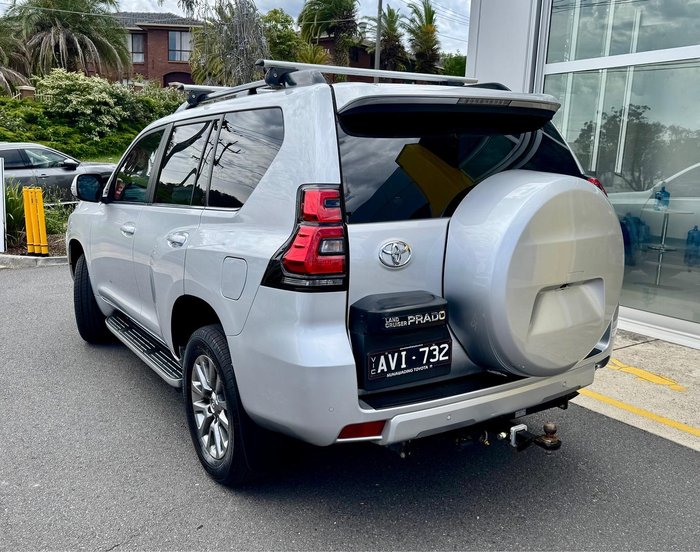 2018 Toyota Landcruiser Prado Kakadu GDJ150R 4X4 Dual Range Silver Pearl