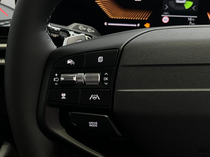 2025 Kia Sportage HEV SX